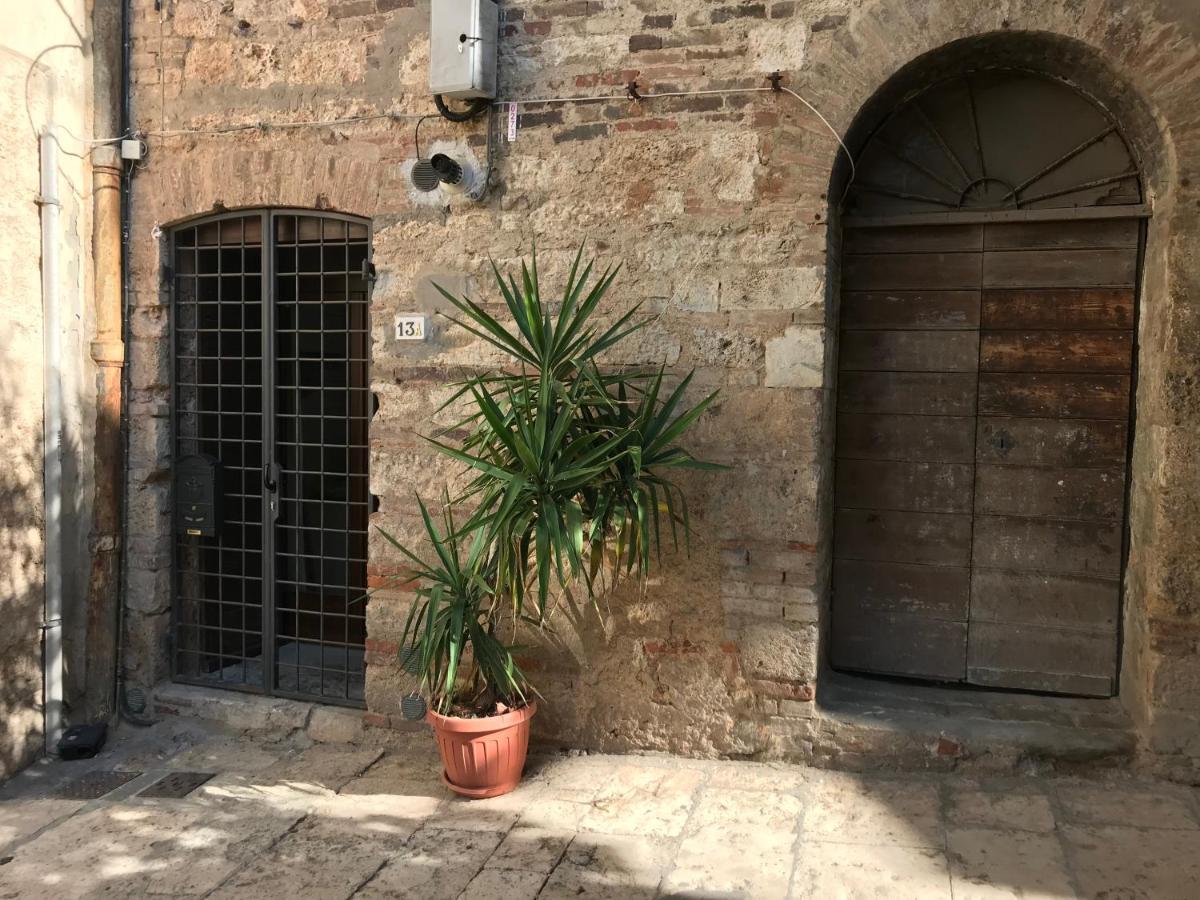 Authentic Cave House In The Heart Of The Village! Massa Marittima Kültér fotó